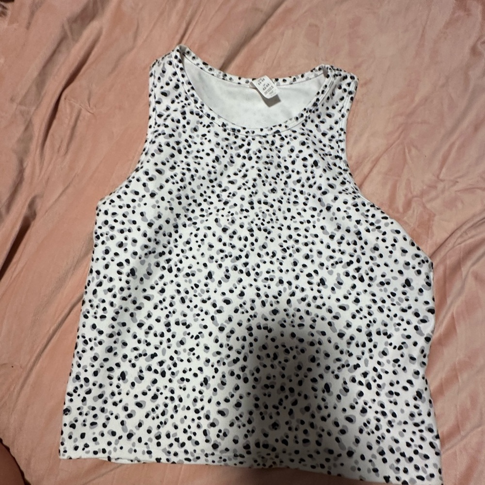 Athletic top